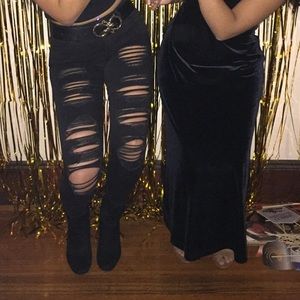 Levi’s black ripped skinny jeans size 25